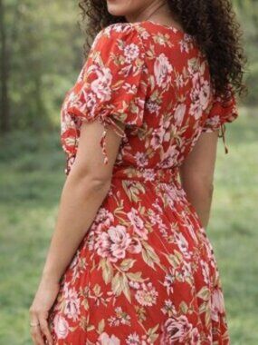 Adrianna Papell Floral Maxi Dress – Size 6